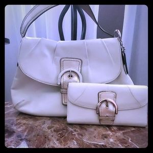 Coach shoulder bag with wallet